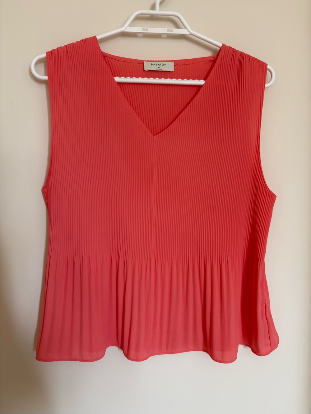 Babaton Damien Coral Pleated V-Neck Sleeveless Peplum Top